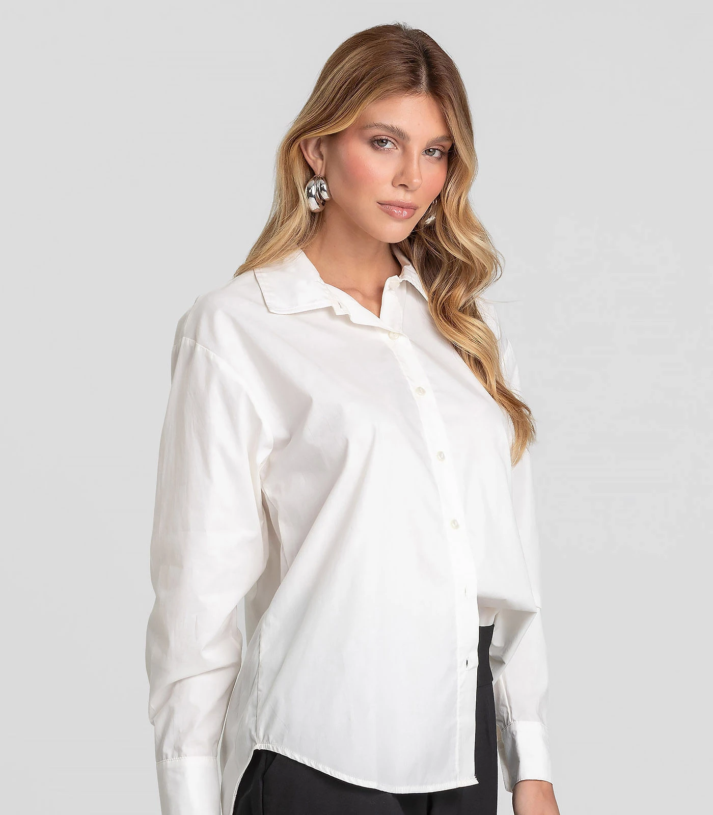 Camisa Feminina Manga Longa Tricoline Dianna Bege