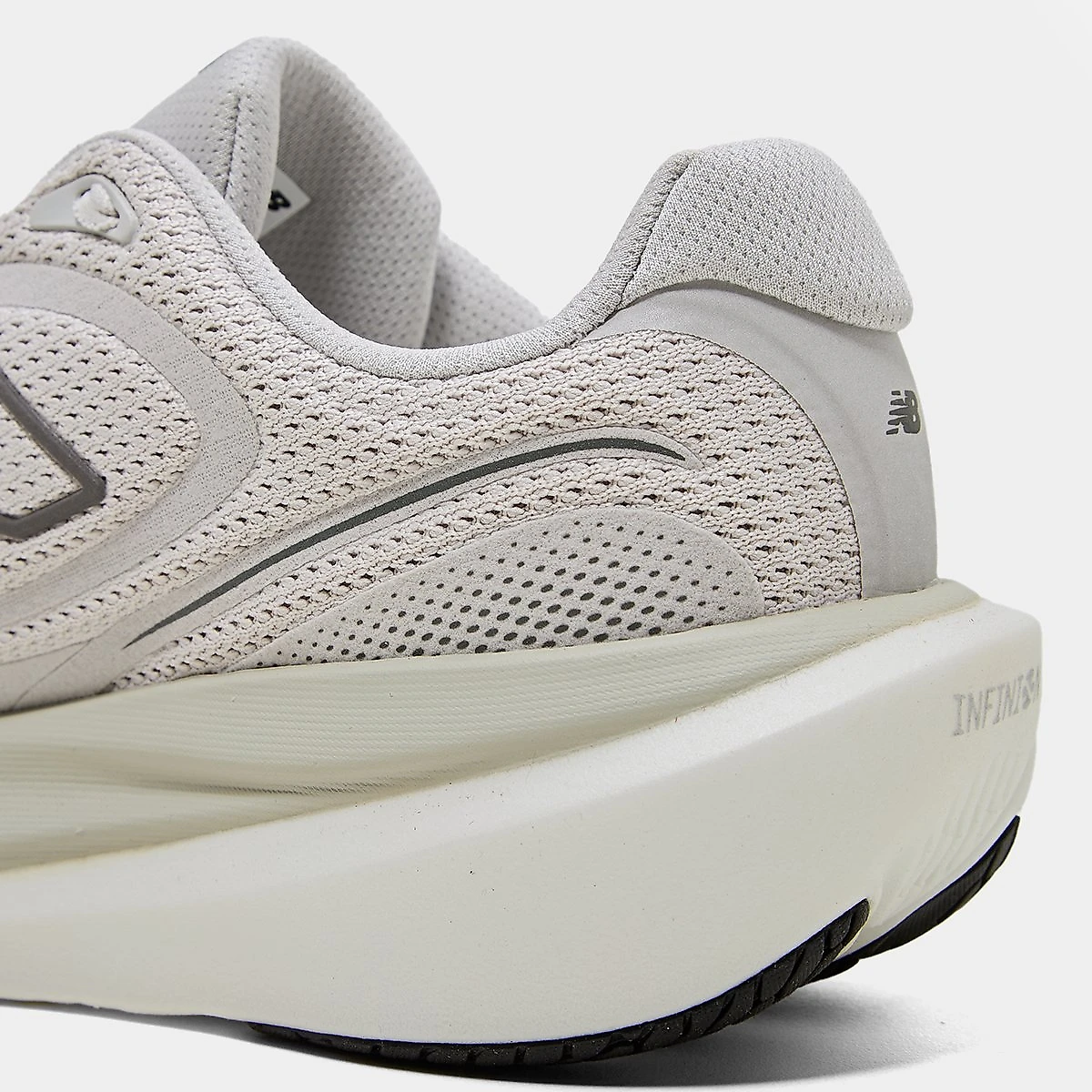 Tênis New Balance Infinion 1080 V15 Masculino Cinza Claro - 38