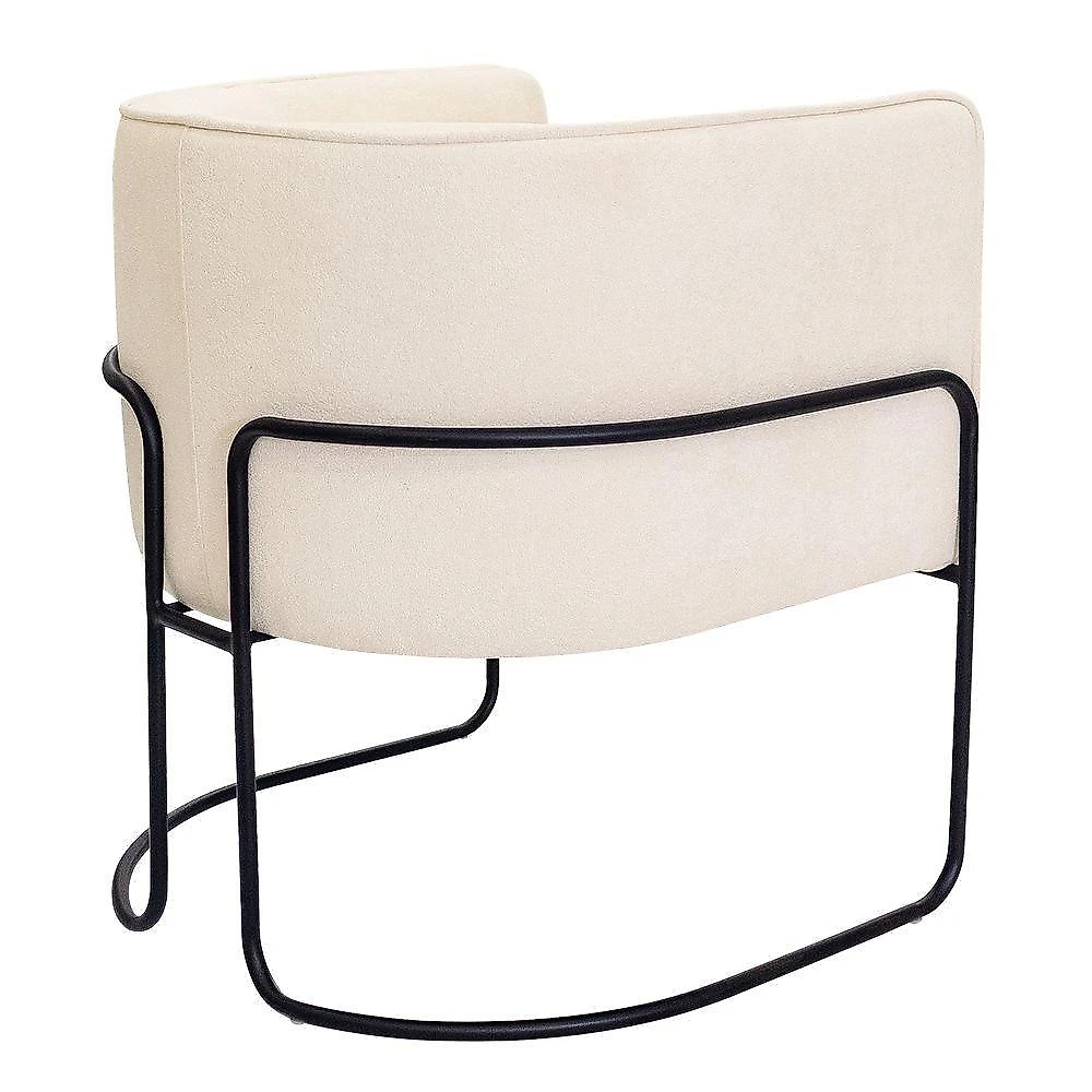 Kit 02 Poltronas Decorativas Betina Base Aço Preto Bouclé Off White - Nexta Casa