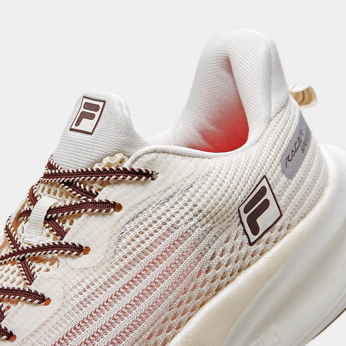 Tênis Fila Racer Speedzone Feminino Bege+Dourado - 33