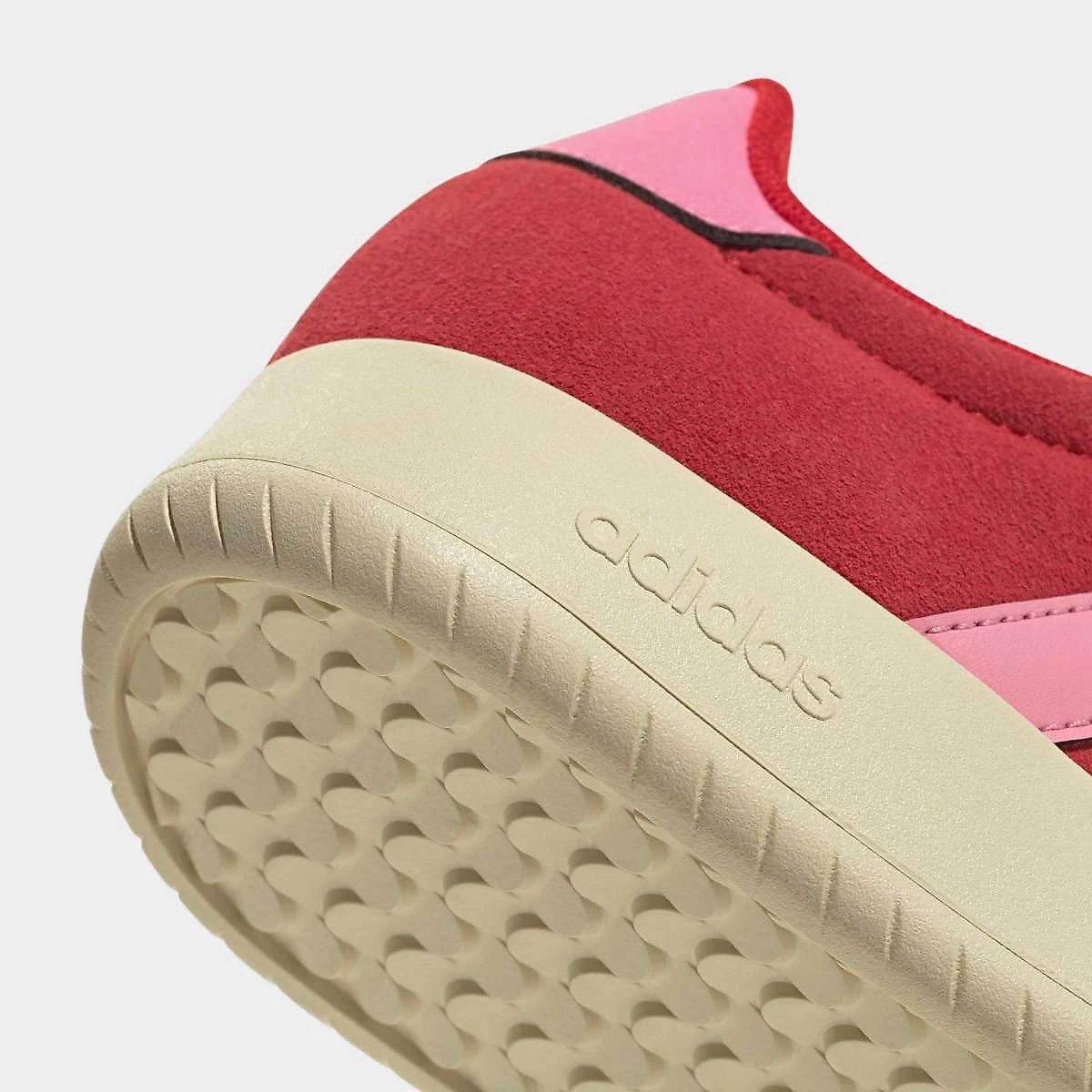 Tênis Adidas Barreda II Feminino Vermelho - 34