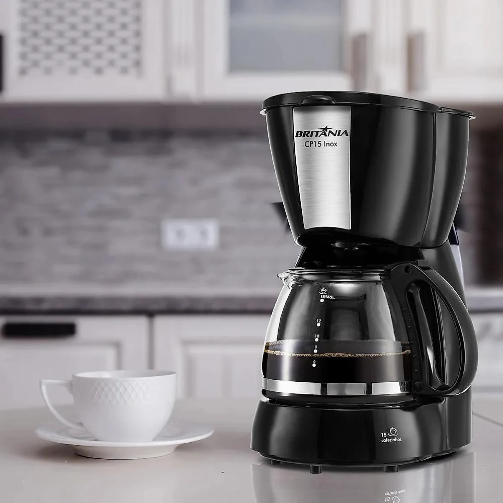 Cafeteira cp15 inox britânia com capacidade 600ml e colher dosadora 220v