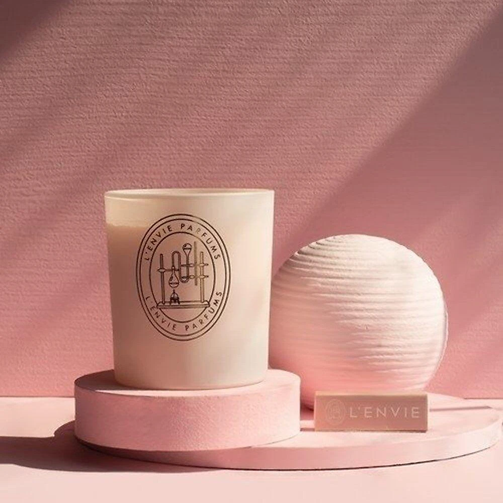 Vela Perfumada Sunset Rosé Flores Jasmin Lenvie 210g