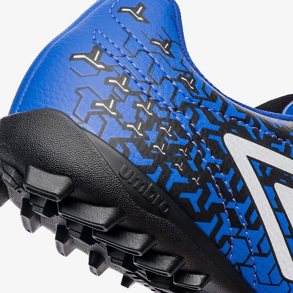 Chuteira society umbro class neo 42