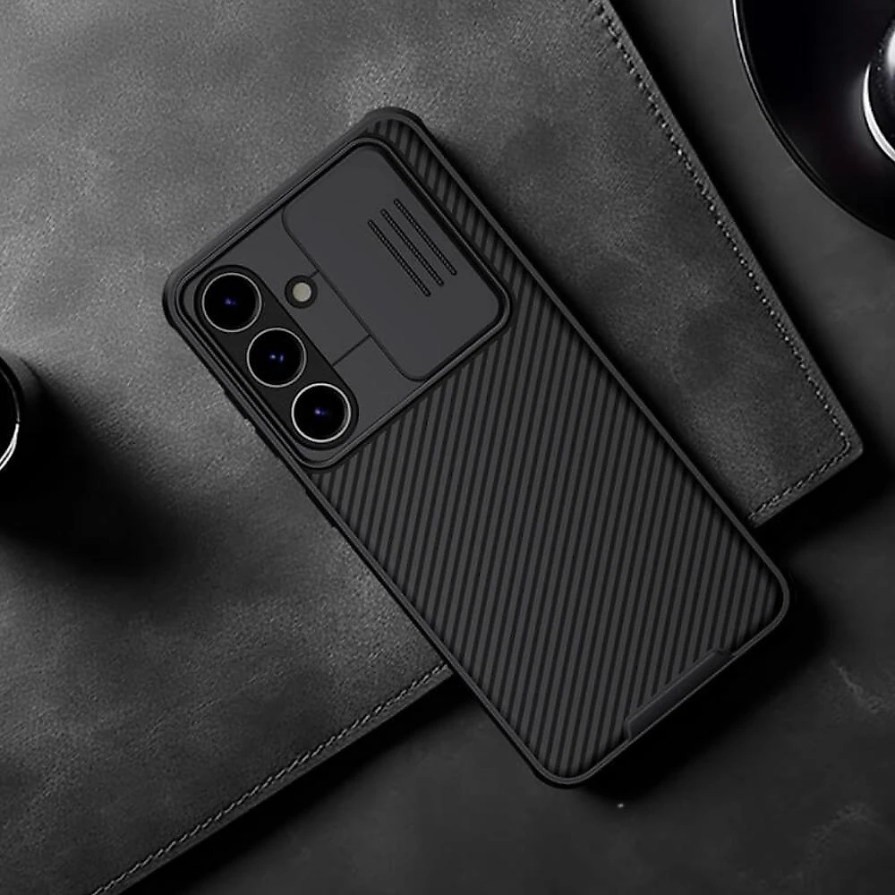 Capa Gshield Cam Shield Pro Nillkin para Samsung Galaxy S25 com Proteção para Câmera por Deslize