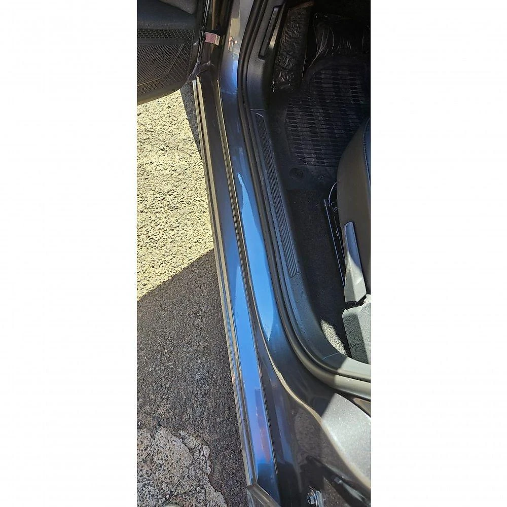 Jogo Soleira Resinado Porta Carro Virtus 2018 A 2025 Cromado