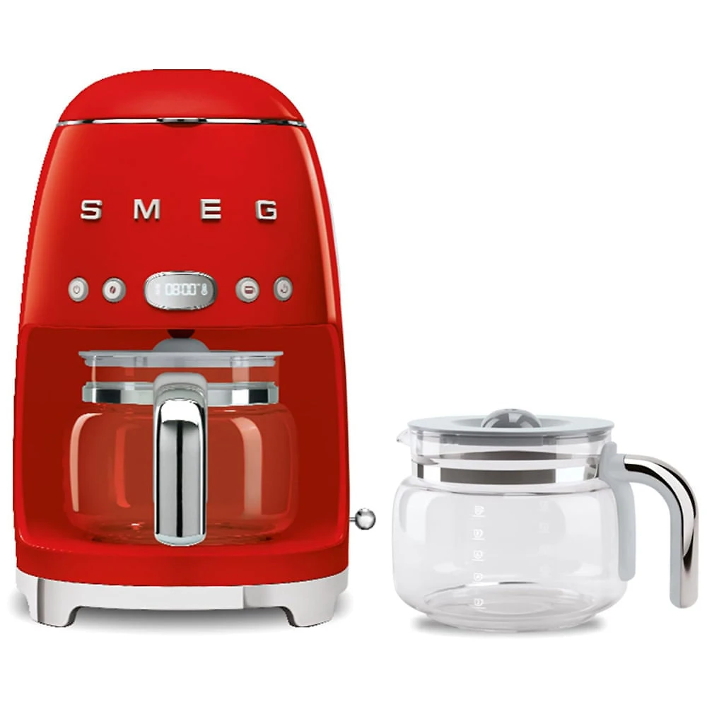 Cafeteira SMEG DCF02 - 10 Xícaras, Programação Automática, Manter Quente, Design Retrô 1950, Vermelha, Jarra Vidro Extra DCFC01
