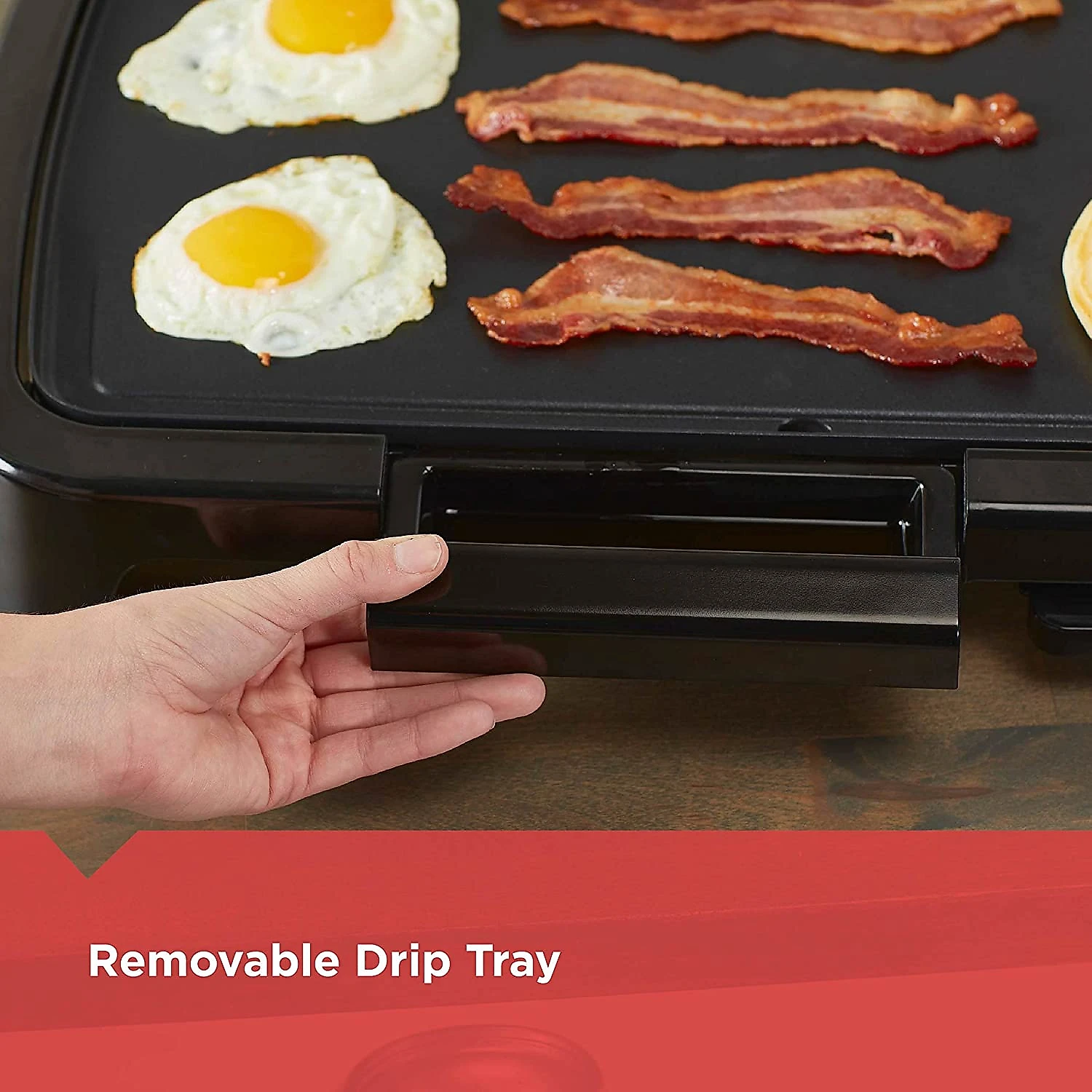 BLACK DECKER Grelha elétrica de tamanho familiar com bandeja de aquecimento e bandeja coletora GD2051B