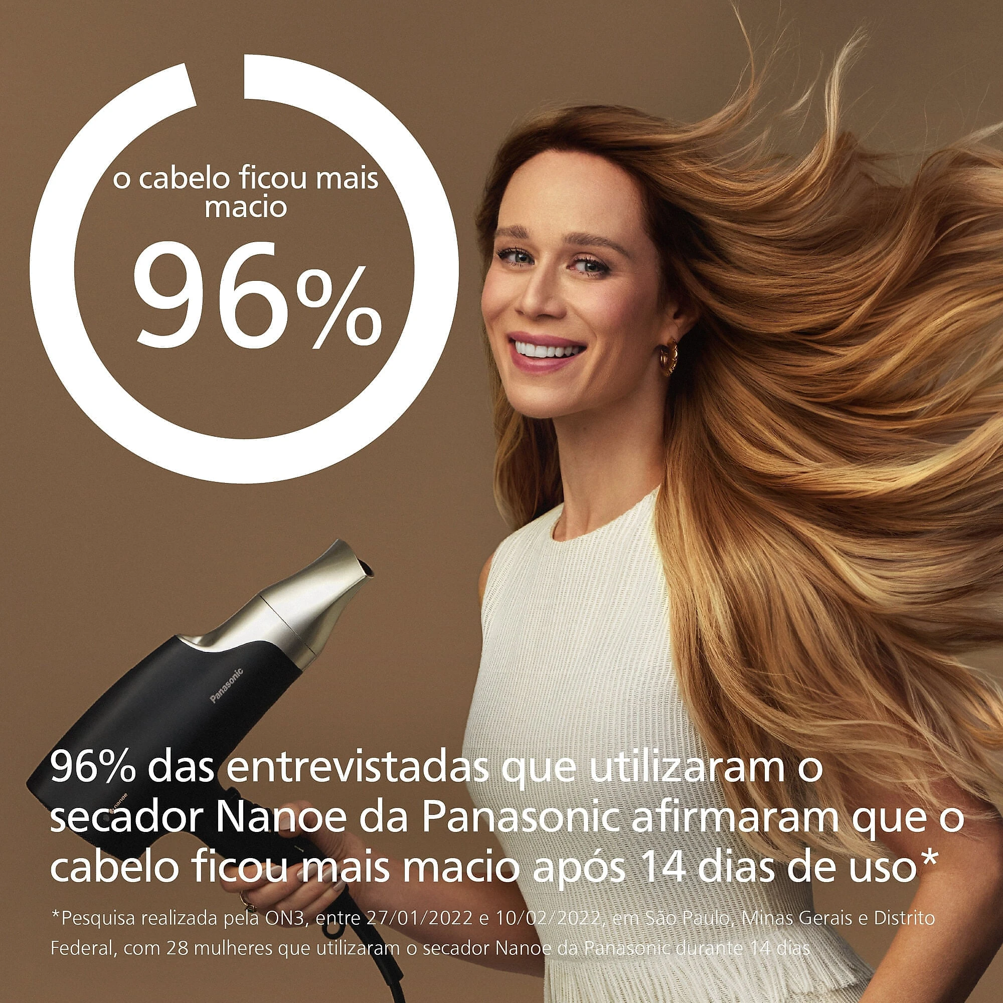 Secador de cabelos Panasonic Nanocare com Tecnologia Nanoe™ Trata e Hidrata - EH-NA6A 127v