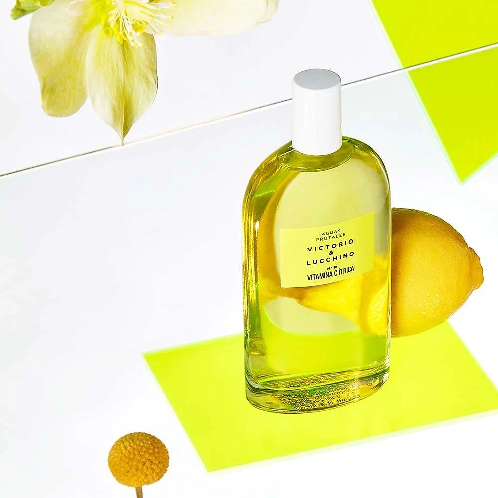 Perfume vitamina c.Ítrica nº 18 Águas frutales victorio&lucchino feminino edt 150ml