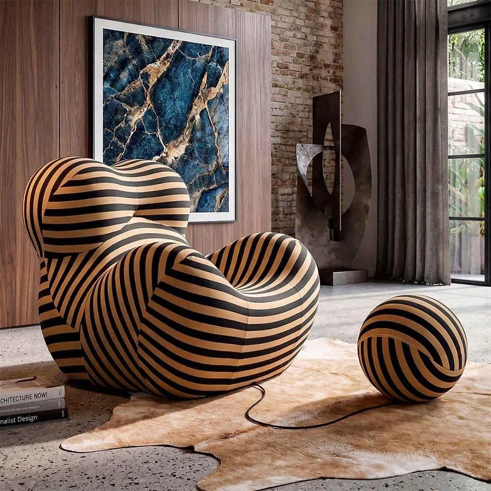 Poltrona Vortex Com Puff Listrada Design Orgânico Statement Compacto Na Caixa - King House