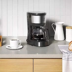 Cafeteira Elétrica Electrolux Efficiente ECM10 15 Xícaras - Preta 110V