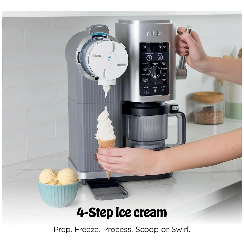 Máquina de Sorvete Ninja CREAMi Scoop & Swirl NC701 Prata 480 ml 13 Programas 800W