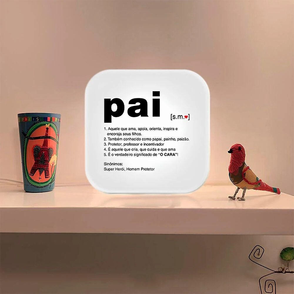 Luminária Box Significado Pai Tpc com Luz Difusa Bivolt para Decoração de Ambientes Branco