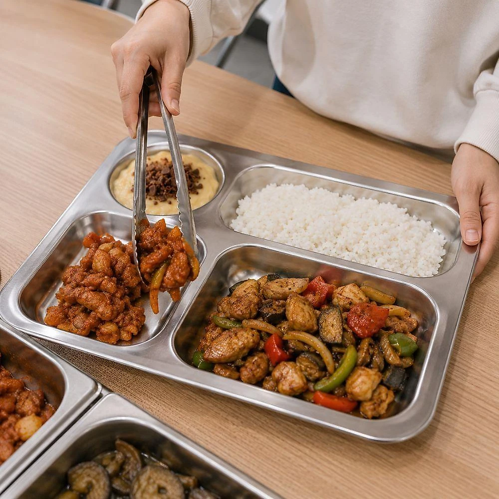 Bandeja de Servir Bandeja Retangular Inox com 4 Compartimentos Aço Inox Fácil Limpeza