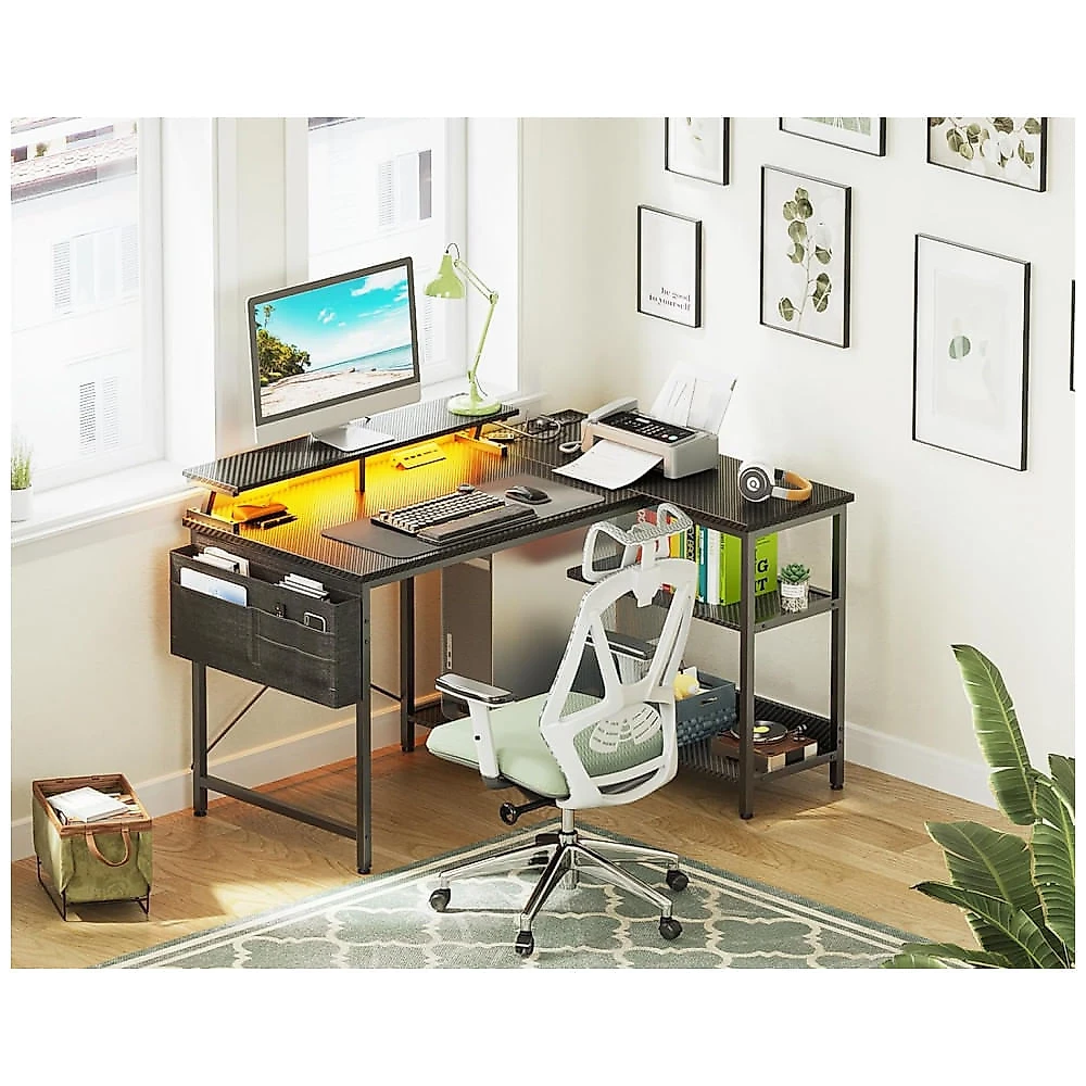 Mesa Gamer de Fibra de Carbono 40" 101 cm com Tomadas, Portas USB, Luz LED, Prateleiras de Armazenamento e Suporte para Monitor, 110V, ODK, Preto 110v