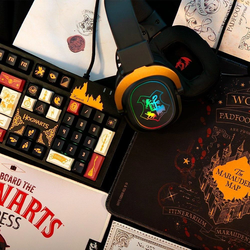 Headset Gamer Redragon Harry Potter Zeus, RGB, Som Surround 7.1, Conexão USB, com Kit de Customização, Preto e Dourado - HP-510 RGB