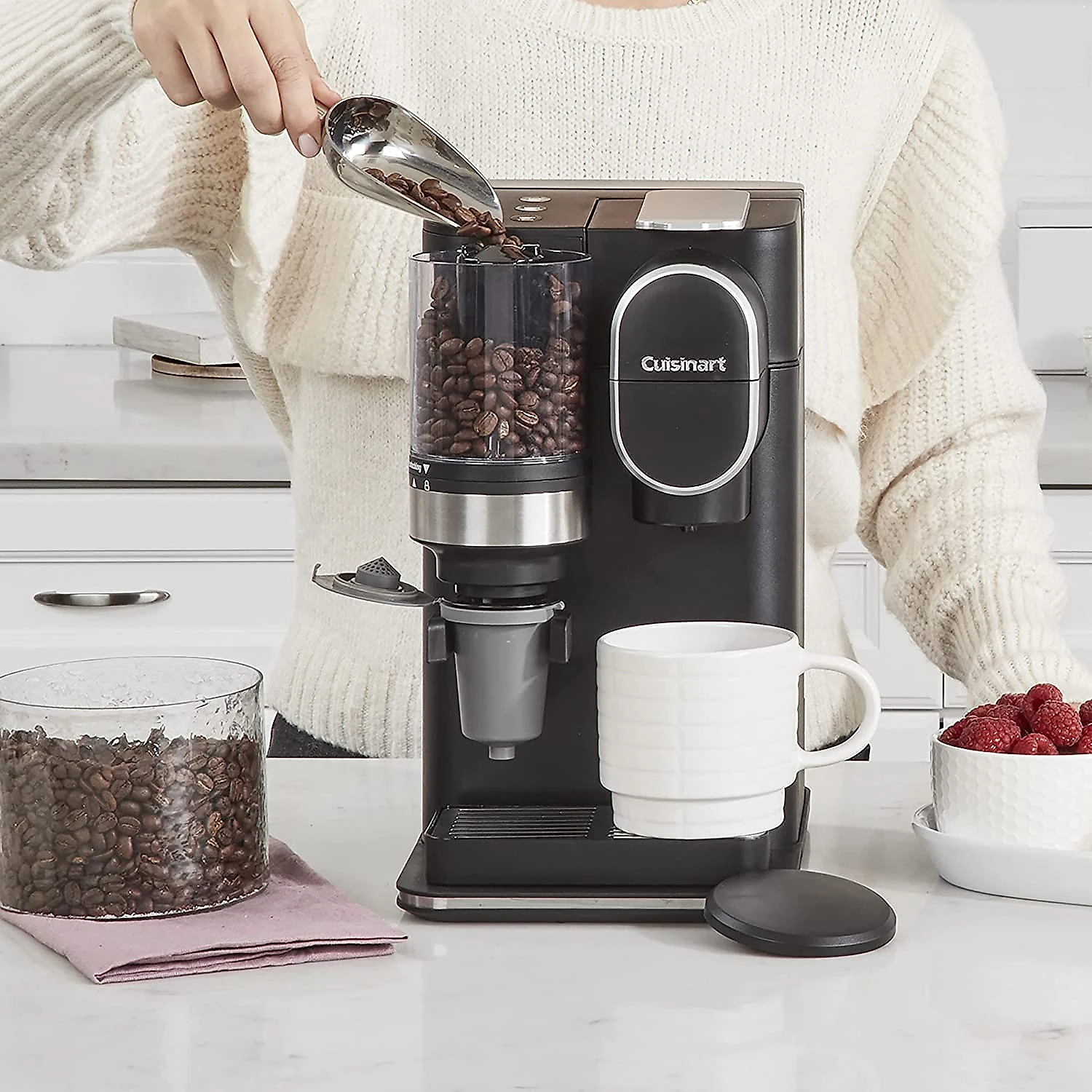Cuisinart DGB2 Máquina de Café Expresso com Moedor I nstantaneo e Reservatório 14L 110V Preta