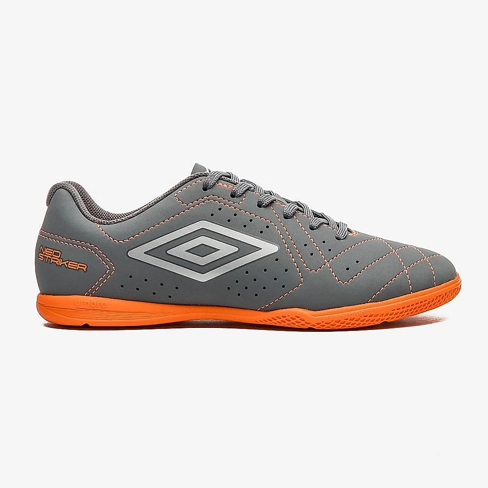 Chuteira futsal umbro neo striker 42