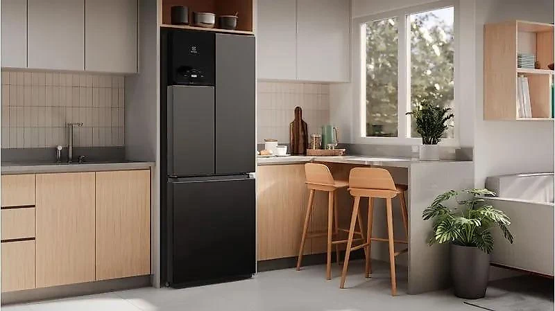 Geladeira Frost Free Electrolux Inverter 480L Preto IM7B 127V