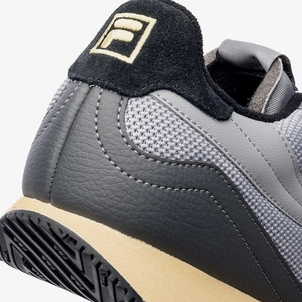 Tênis fila euro jogger 70 masculino 37