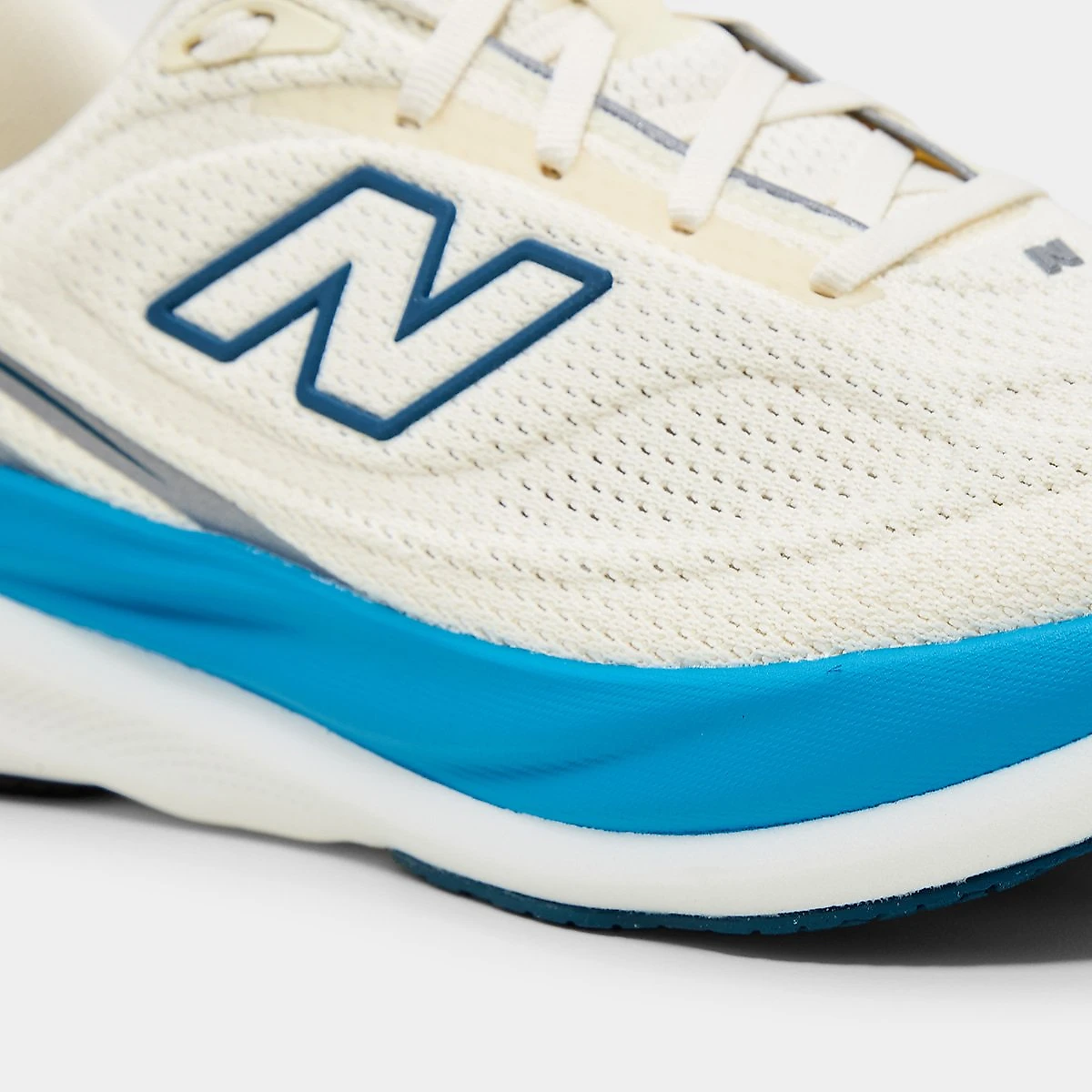 Tênis New Balance Infinion 1080 V15 Masculino Branco+Azul - 38