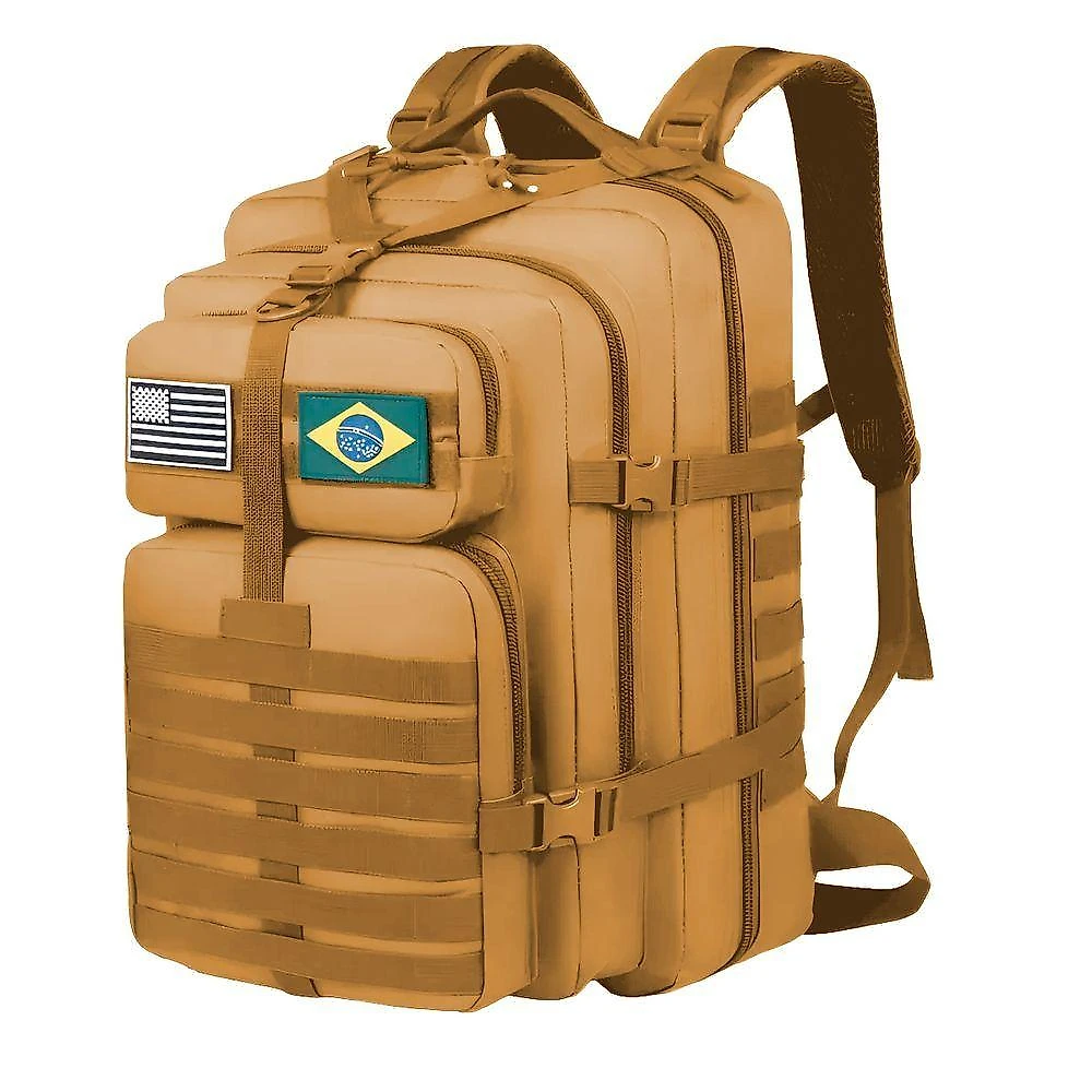 Mochila Militar Tática Outras Marcas Impermeável 50L Bege com Sistema MOLLE e Patches com Uso