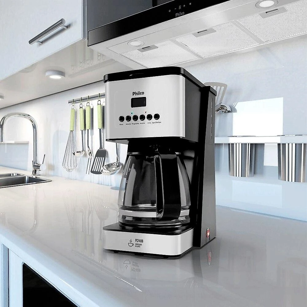 Cafeteira Philco PCF40B com Painel Digital, 1,6 Litros - 220 Volts Cafeteira Philco PCF40B com Painel Digital - 220 Volts